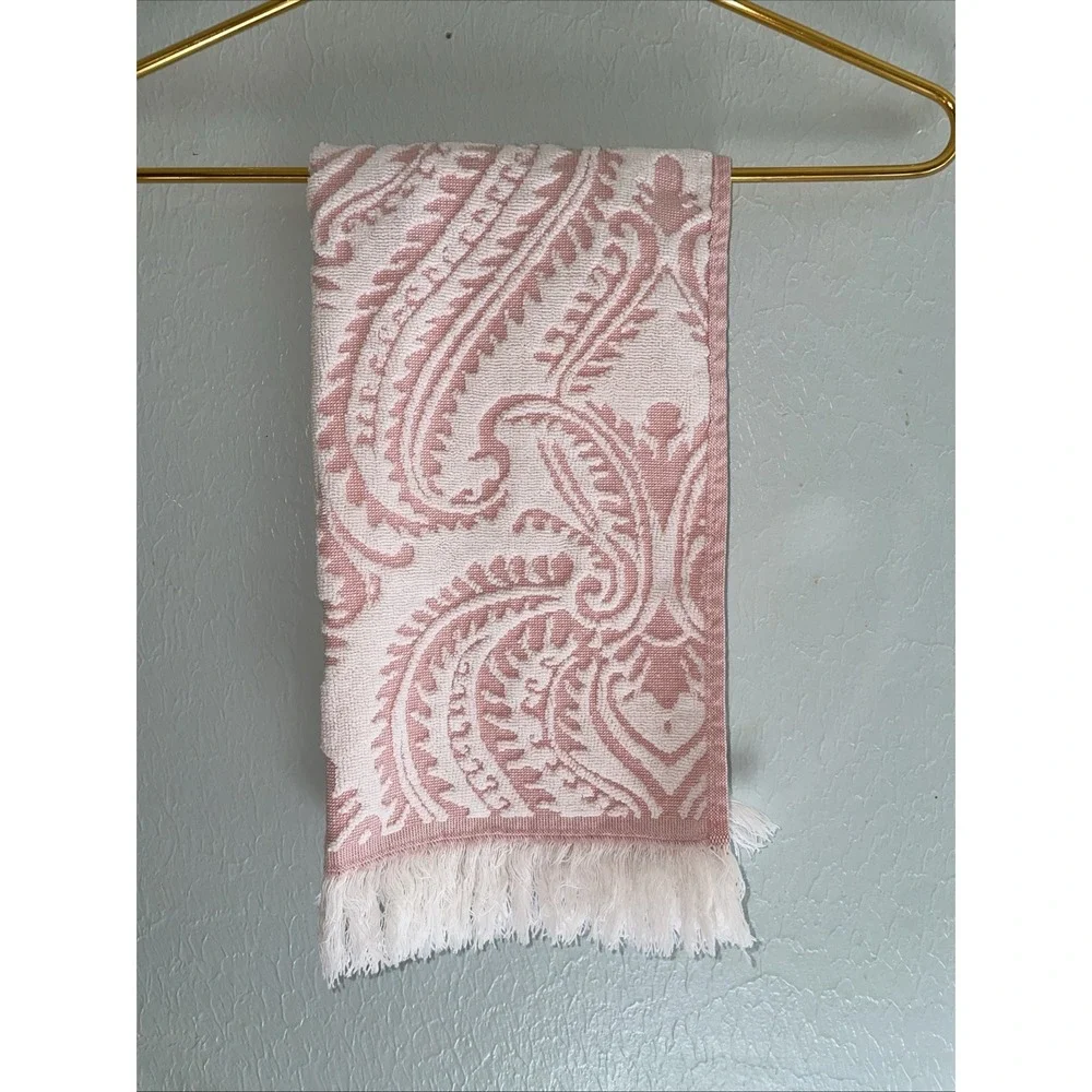 Enchante Laina Pink Paisley Turkish Cotton Towel Set Of 4 Bath & 4 Hand Fringe